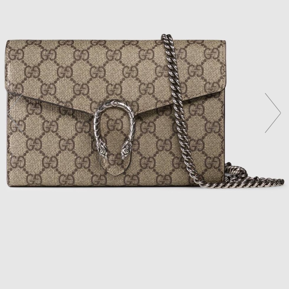 GUCCI Dionysus GG Supreme chain wallet